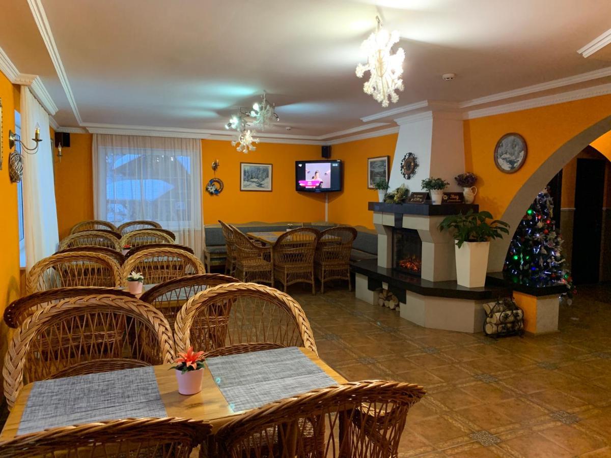 Hotel Любе Jablunyzja Exterior foto