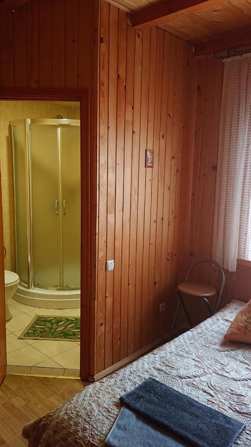 Hotel Любе Jablunyzja Exterior foto